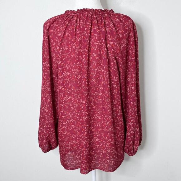 Old Navy Womens Georgette Blouse 2X Plus Red Floral Ruffled Tie Neck Long Sleeve - Picture 7 of 11